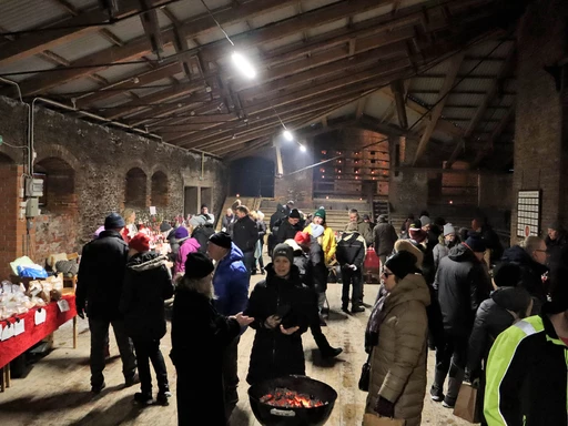 Välbesökt julmarknad i Axmar bruk